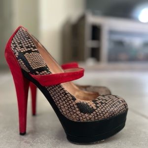 Jessica Simpson Snakeskin and Red Suede Platform Pumps